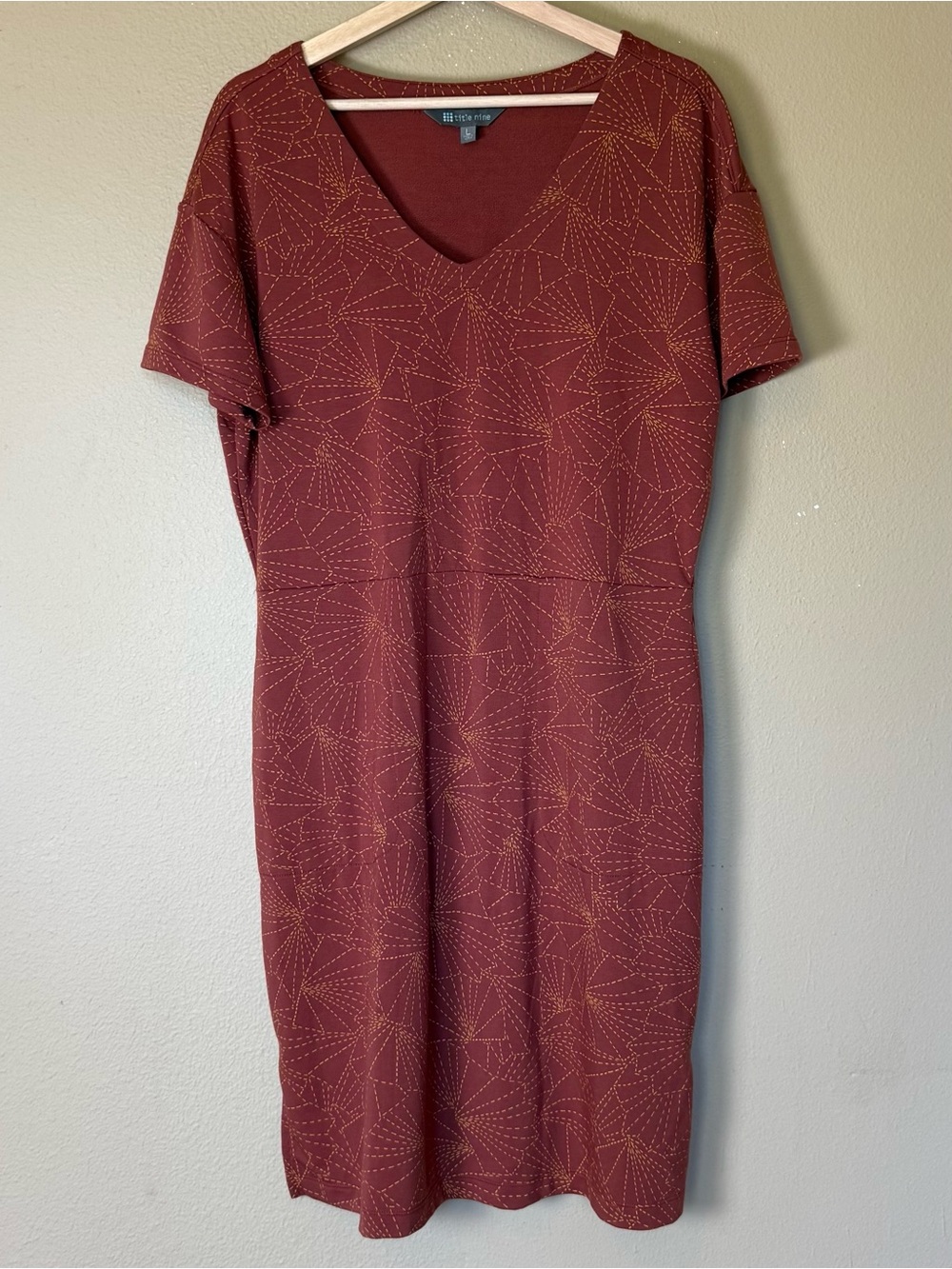 Title Nine Rust Orange V-Neck Deep Pockets Dress - Sashiko Red Large - Picture 2 of 7